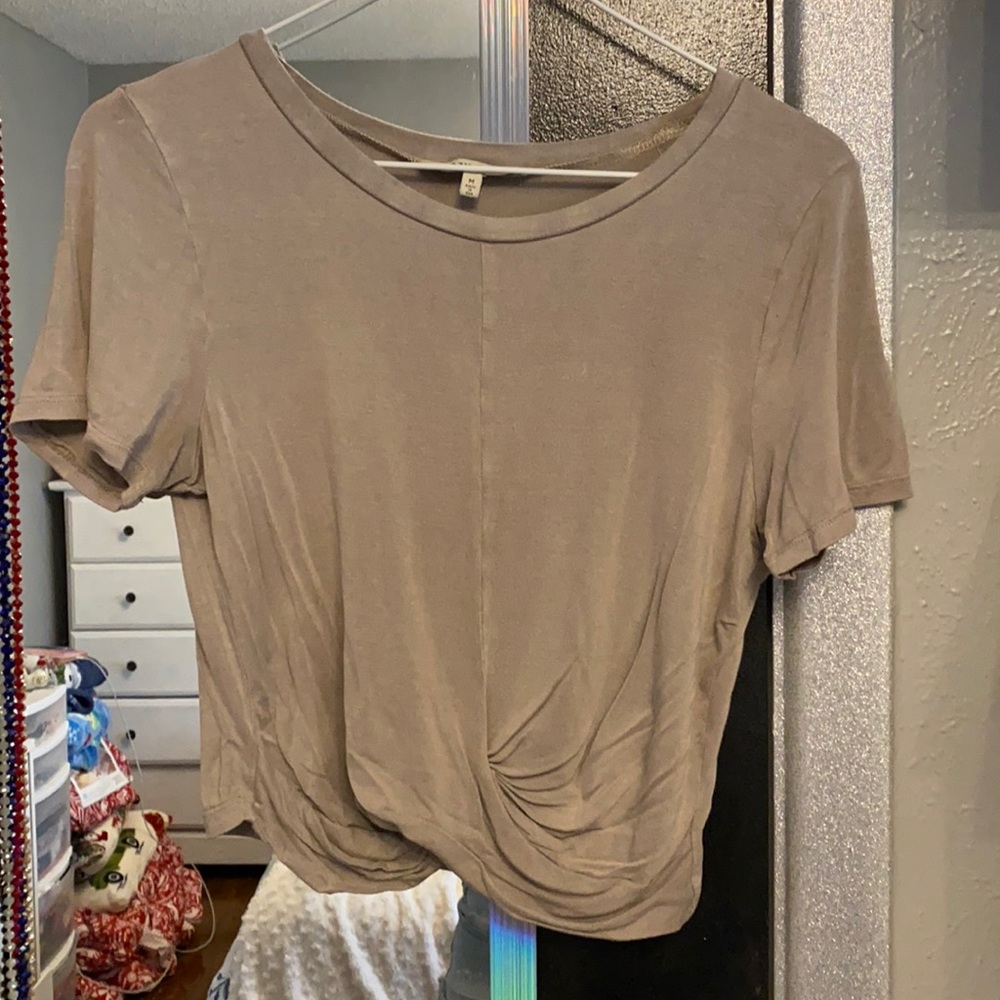 Pink/Grey top
